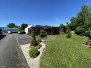 Location Entrepôt – Local d&rsquo;activité à Vezin-le-Coquet de 700m² - Réf. n°4819 - PHOTO2_4819_1777276074.jpg