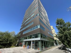 Vente Bureaux à SAINT JACQUES DE LA LANDE de 128m² - Réf. n°4866 - PHOTO2_4866_1783592555.jpg