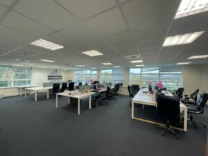 Location Bureaux à Rennes de 331m² - Réf. n°4050 - PHOTO3_4050_1674637357.jpg