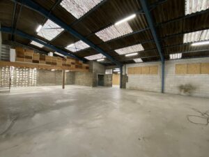 Location Entrepôt – Local d&rsquo;activité à Rennes de 320m² - Réf. n°4404 - PHOTO3_4404_1765381049.jpg