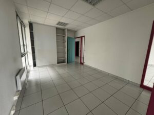 Location Bureaux à Cesson-Sévigné de 201m² - Réf. n°1779 - PHOTO4_1779_1728305679.jpg