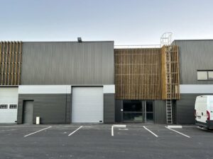 Location Entrepôt – Local d&rsquo;activité à Pacé de 356m² - Réf. n°4339 - PHOTO4_4339_1775572364.jpg