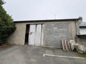 Location Local commercial à Fougères de 300m² - Réf. n°4687 - PHOTO4_4687_1760356899.jpg