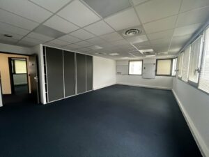 Location Bureaux à SAINT GREGOIRE de 182m² - Réf. n°4828 - PHOTO4_4828_1778504782.jpg