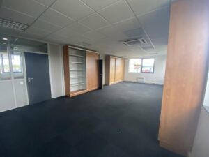 Location Bureaux à SAINT GREGOIRE de 150m² - Réf. n°1641 - PHOTO5_1641_1739433331.jpg