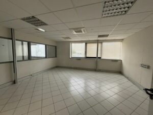 Vente Bureaux à SAINT GREGOIRE de 1455m² - Réf. n°3919 - PHOTO5_3919_1706000169.jpg