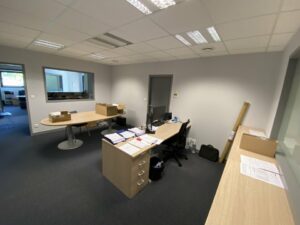 Location Entrepôt – Local d&rsquo;activité à Vezin-le-Coquet de 700m² - Réf. n°4819 - PHOTO5_4819_1777276148.jpg