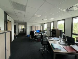 Location Bureaux à Pacé de 402m² - Réf. n°2652 - PHOTO6_2652_1715682007.jpg