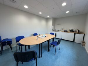 Vente Bureaux à MONTREUIL LE GAST de 99.35m² - Réf. n°4695 - PHOTO6_4695_1761054290.jpg