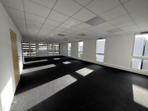 Location Bureaux à SAINT GREGOIRE de 264.62m² - Réf. n°4765 - PHOTO6_4765_1770042178.jpg