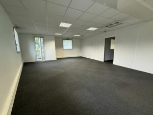 Vente Bureaux à Pacé de 125m² - Réf. n°2956 - PHOTO7_2956_1726473795.jpg