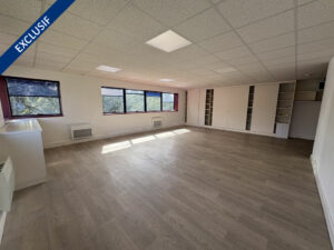 Location Bureaux à Cesson-Sévigné de 90m² - Réf. n°3187 - PHOTO7_3187_1773648402.jpg