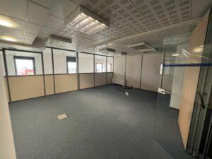 Vente Bureaux à Rennes de 538m² - Réf. n°4133 - PHOTO7_4133_1684999701.jpg