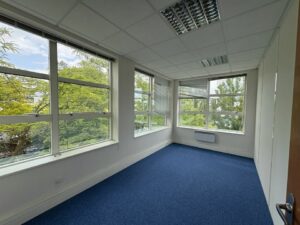 Location Bureaux à Rennes de 234m² - Réf. n°4613 - PHOTO7_4613_1749630367.jpg
