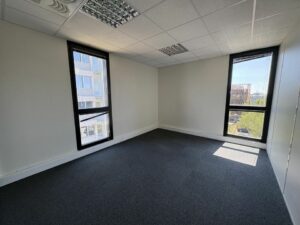 Vente Bureaux à Rennes de 350m² - Réf. n°4636 - PHOTO7_4636_1785143790.jpg