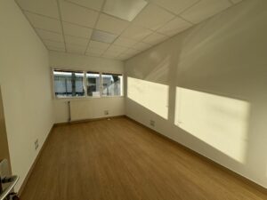 Location Bureaux à SAINT GREGOIRE de 225m² - Réf. n°4711 - PHOTO7_4711_1764002300.jpg