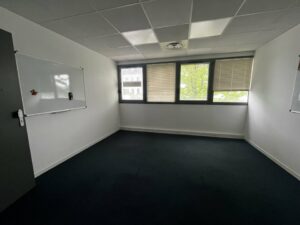 Location Bureaux à SAINT GREGOIRE de 182m² - Réf. n°4828 - PHOTO7_4828_1778504783.jpg