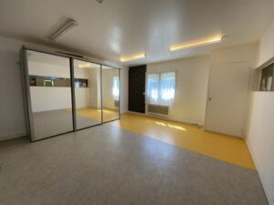 Vente Entrepôt – Local d&rsquo;activité à Chevaigné de 1500m² - Réf. n°3040 - PHOTO8_3040_1752223037.jpg