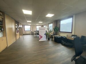 Location Bureaux à Chantepie de 117m² - Réf. n°3158 - PHOTO8_3158_1739782556.jpg