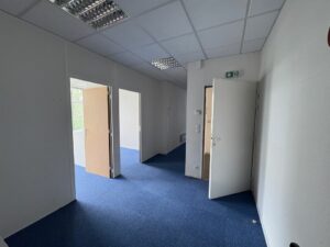 Location Bureaux à Rennes de 234m² - Réf. n°4613 - PHOTO8_4613_1749630367.jpg