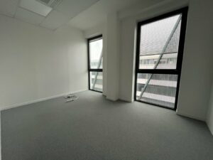 Location Bureaux à Rennes de 305m² - Réf. n°4722 - PHOTO8_4722_1764605312.jpg