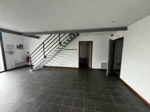 Location Bureaux à Bruz de 160m² - Réf. n°978 - PHOTO8_978_1777986494.jpg