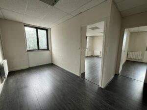 Location Bureaux à Cesson-Sévigné de 60m² - Réf. n°4108 - PHOTO9_4108_1748428576.jpg
