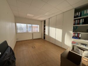 Location Bureaux à SAINT GREGOIRE de 125m² - Réf. n°4247 - PHOTO9_4247_1763375648.jpg