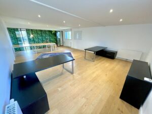 Vente Bureaux à CINTRE de 280m² - Réf. n°4556 - PHOTO9_4556_1743661703.jpg