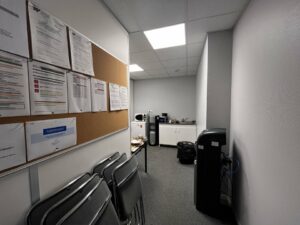 Vente Bureaux à Chartres-de-Bretagne de 192.3m² - Réf. n°4692 - PHOTO9_4692_1760962946.jpg
