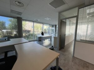 Vente Bureaux à SAINT JACQUES DE LA LANDE de 128m² - Réf. n°4866 - PHOTO9_4866_1783592641.jpg