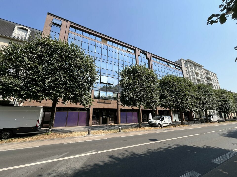 Location Bureaux à Rennes de 216m² - Réf. n°359 - PHOTO1_359_1785416670.jpg