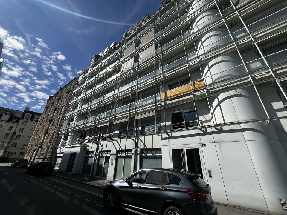Vente Bureaux à Rennes de 111m² - Réf. n°4893 - PHOTO1_4893_1788341348.jpg