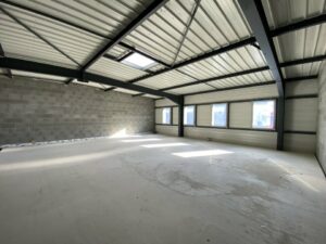 Vente Entrepôt – Local d&rsquo;activité à Rennes de 270m² - Réf. n°4479 - PHOTO2_4479_1789632302.jpg