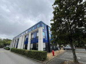 Vente Bureaux à Rennes de 75m² - Réf. n°4902 - PHOTO2_4902_1789401378.jpg