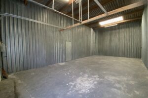 Location Entrepôt – Local d&rsquo;activité à Chevaigné de 64m² - Réf. n°3508 - PHOTO3_3508_1788859254.jpg