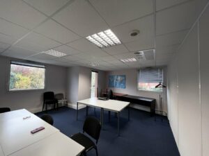Vente Bureaux à Pacé de 165m² - Réf. n°4442 - PHOTO3_4442_1730801277.jpg