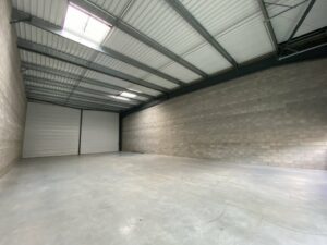 Location Entrepôt – Local d&rsquo;activité à Chateaubourg de 300m² - Réf. n°4891 - PHOTO3_4891_1788171893.jpg