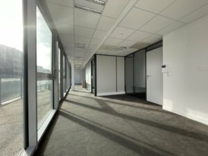 Location Bureaux à Bruz de 100m² - Réf. n°3522 - PHOTO6_3522_1787129916.jpg