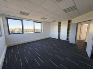 Location Bureaux à SAINT GREGOIRE de 144m² - Réf. n°4916 - PHOTO6_4916_1790610961.jpg