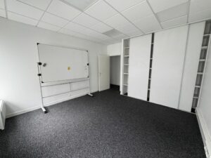 Location Bureaux à Rennes de 160m² - Réf. n°2810 - PHOTO7_2810_1789382107.jpg