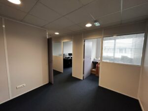 Vente Bureaux à Pacé de 165m² - Réf. n°4442 - PHOTO7_4442_1730801279.jpg