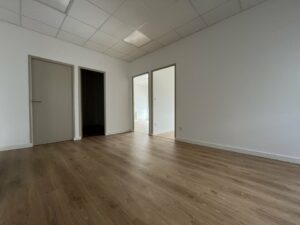 Location Bureaux à Cesson-Sévigné de 260m² - Réf. n°4875 - PHOTO7_4875_1784537293.jpg