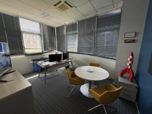 Vente Bureaux à Rennes de 125m² - Réf. n°887 - PHOTO7_887_1787753575.jpg
