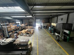 Location Entrepôt – Local d&rsquo;activité à SAINT-JACQUES-DE-LA-LANDE de 711m² - Réf. n°4877 - PHOTO8_4877_1784542617.jpg