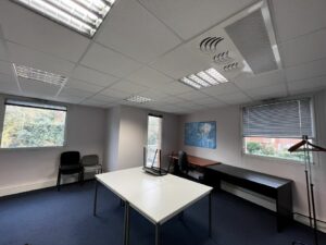 Vente Bureaux à Pacé de 165m² - Réf. n°4442 - PHOTO9_4442_1730801276.jpg
