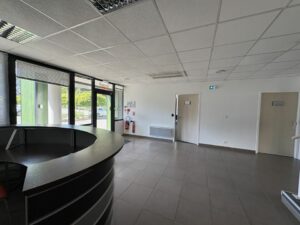 Location Bureaux à VERN SUR SEICHE de 1372m² - Réf. n°4599 - PHOTO9_4599_1750941581.jpg