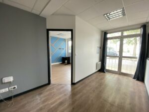 Vente Entrepôt – Local d&rsquo;activité à Chantepie de 330m² - Réf. n°4827 - PHOTO9_4827_1788851333.jpg
