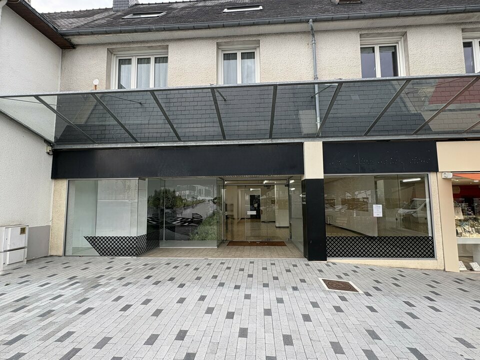 Location Local commercial à Bruz de 258m² - Réf. n°4921 - PHOTO1_4921_1791191231.jpg