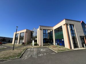 Vente Bureaux à Cesson-Sévigné de 126.12m² - Réf. n°4926 - PHOTO2_4926_1791210845.jpg
